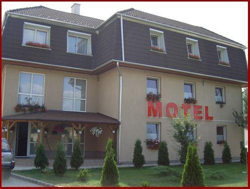 Panama Motel Székesfehérvár Eksteriør bilde